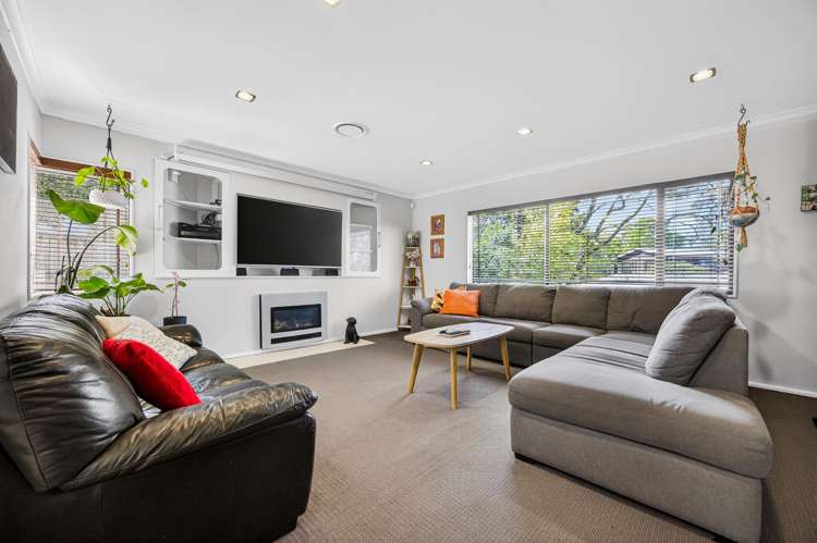 20B Puketitiro Street Glen Eden_4