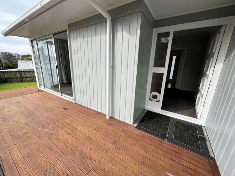 25 Cockayne Crescent Sunnynook_17