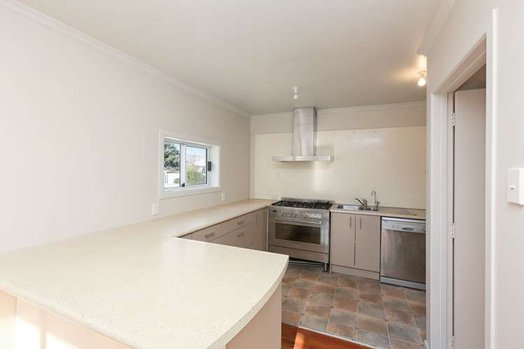 1 Sutton Place Hawera_6
