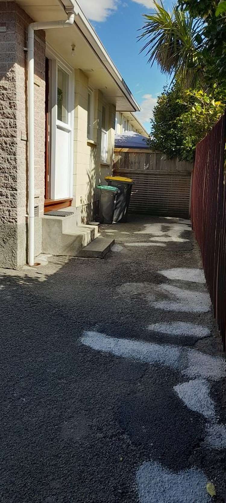 11 Hassals Lane Waltham_9