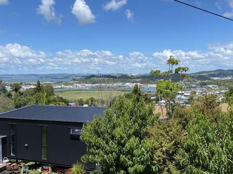 16 Kohe Street Parahaki_14