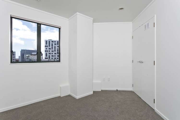 12d/6 Whitaker Place Grafton_4