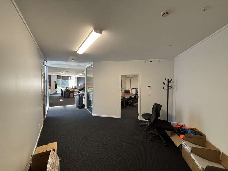 Suite 5/69 Kaiwharawhara Road Kaiwharawhara_4