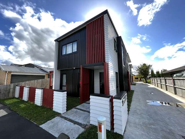 Killarney Road Townhouse