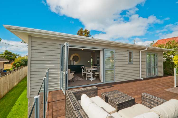 8 Verbena Road Birkdale_28