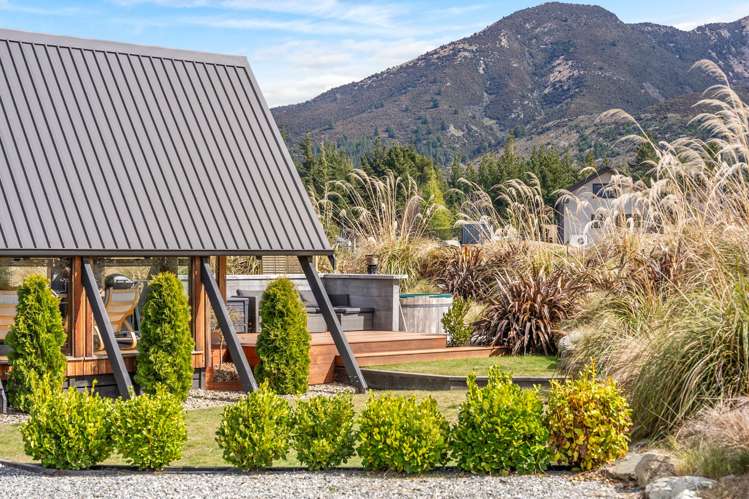 74 Lost Burn Road Lake Hawea_15