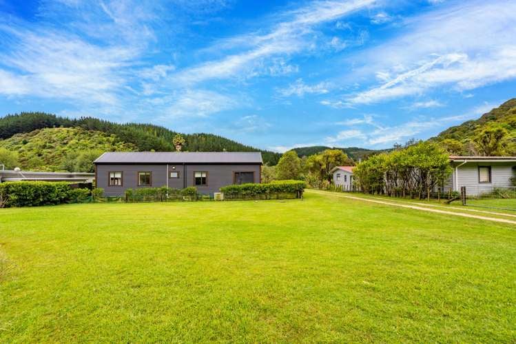 630 Waipatiki Road, Waipatiki Beach Tangoio_8