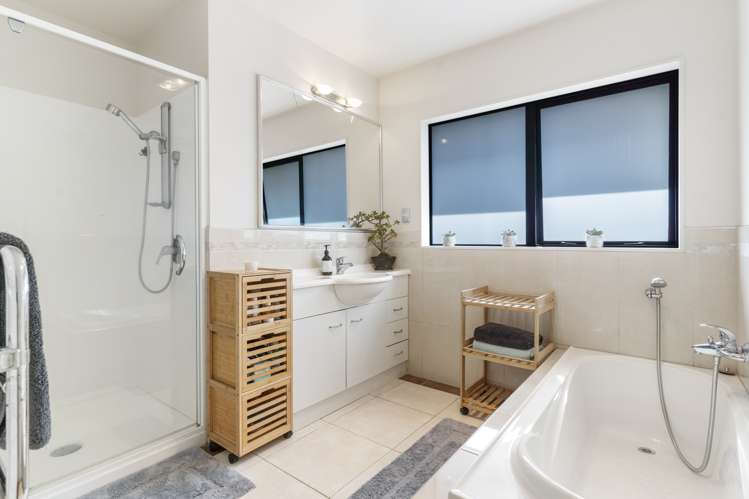 37 Lilybank Crescent East Tamaki_14