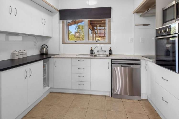 89 Great North Road_3