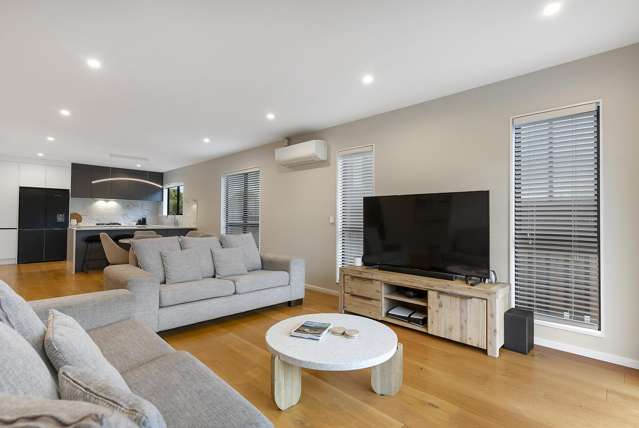 8A Jeff Place Howick_2