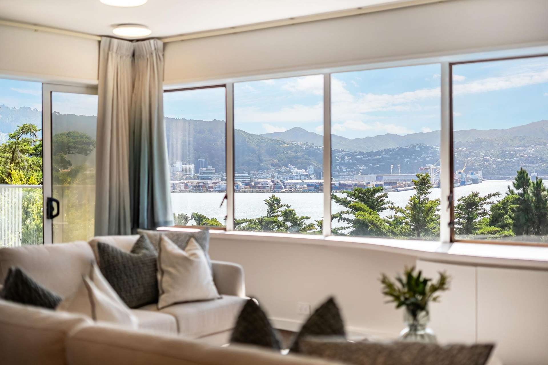 1/9 Wilkinson Street Oriental Bay_0