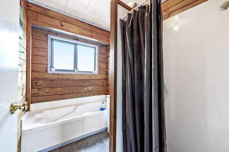 4/1132 West Coast Road West Melton_31