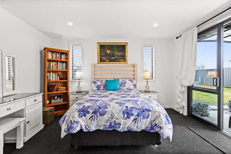 11 Aparima Place Awatoto_14