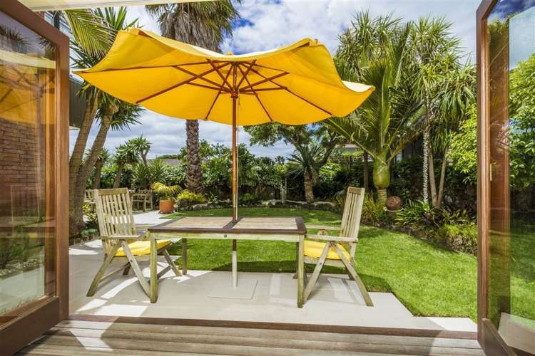 1/5a Takarunga Road Devonport_14