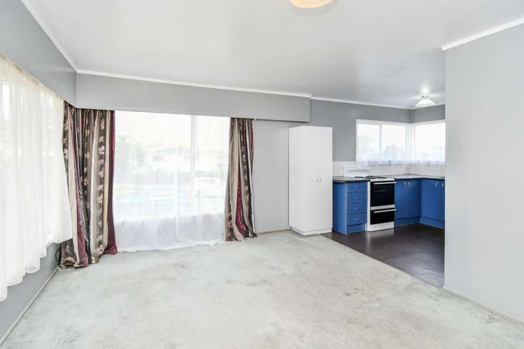 1/4 Sentosa Place Clover Park_4