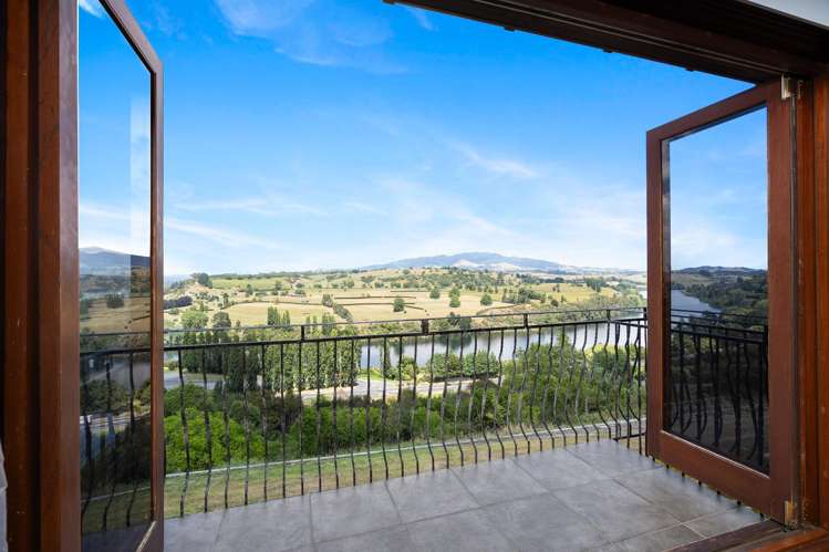 1829F Cambridge Road Karapiro_21