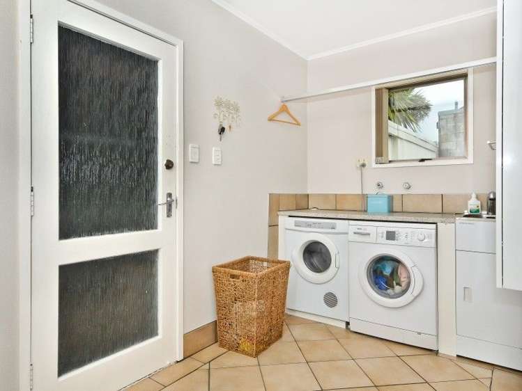 98 Aberdeen Drive Dinsdale_13