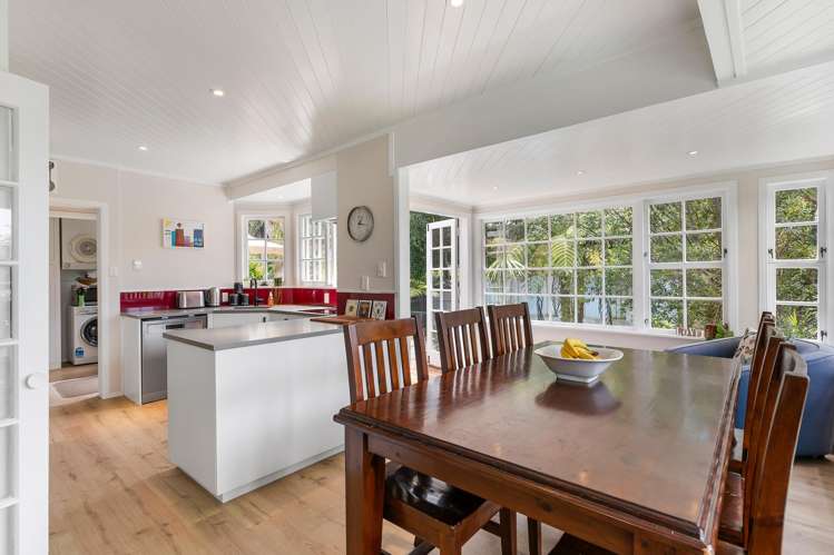 12 Puketitiro Street Glen Eden_6