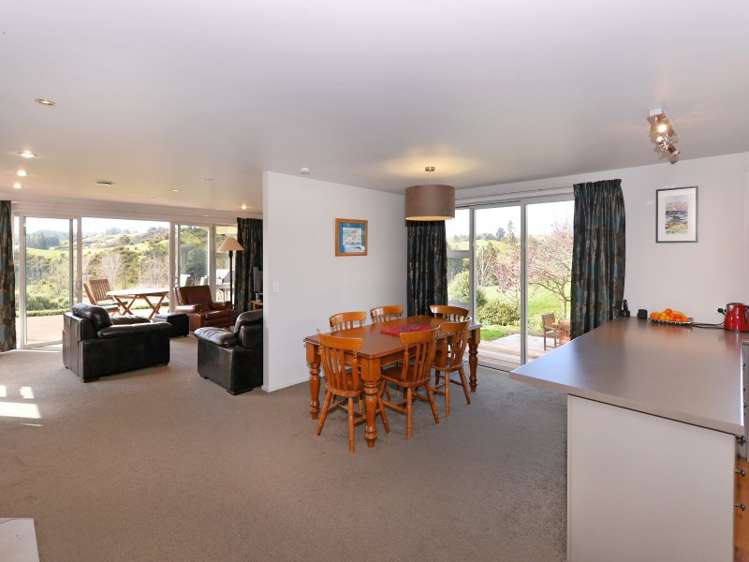 142 Strachan Road Ngatimoti_5