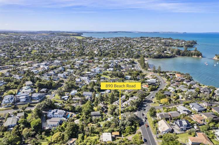 890 Beach Road Waiake_27