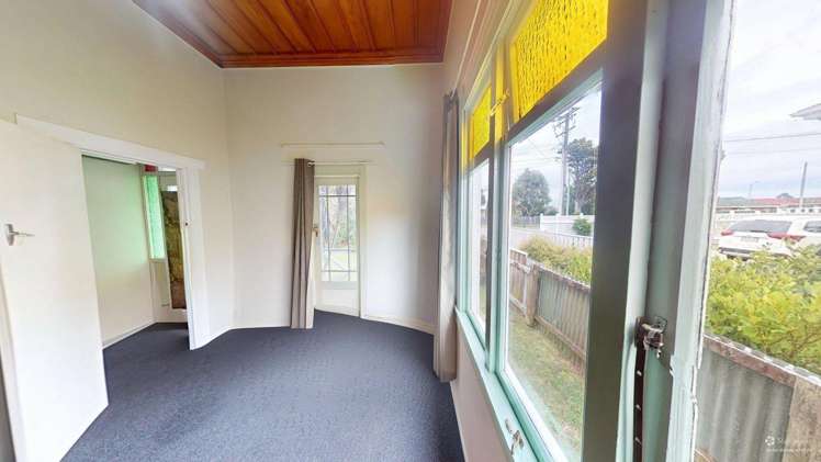 16 Bignell Street 1208_9