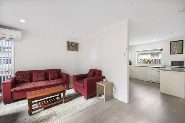 2/6 Gibbs Road Manurewa_2