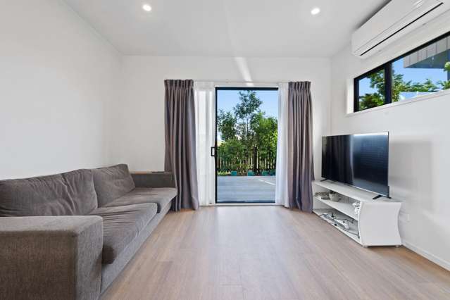 31/47A Huntington Drive Botany Downs_4