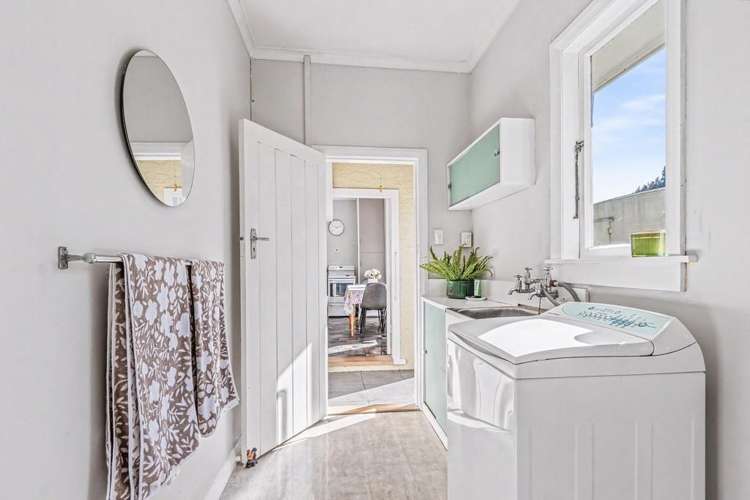 14 Toi Street Tawhero_18