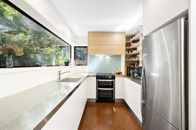 17 Dillon Street Lowry Bay_1