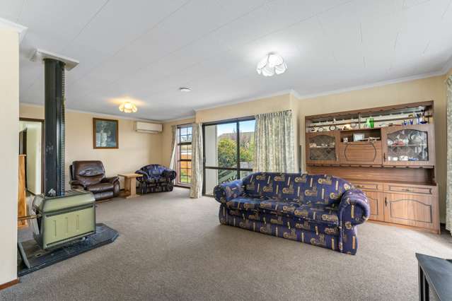 65 Doon Street Mosgiel_2