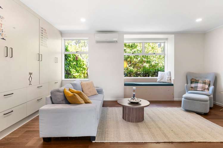 1402 Glenbrook Road Glenbrook_18