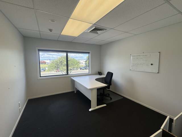 Level 1/20 Jean Batten Drive Mt Maunganui_4