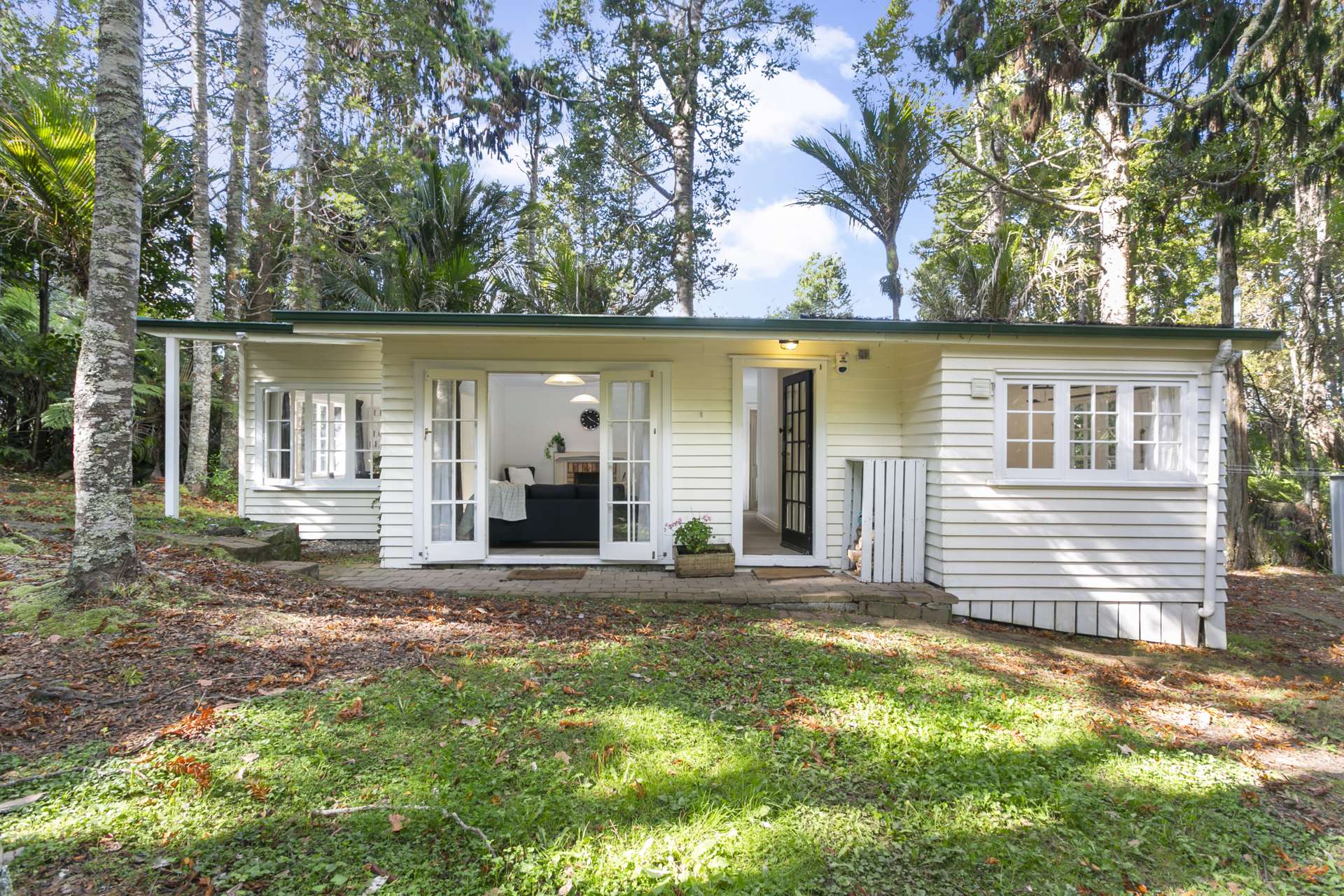 57 Otitori Bay Road Titirangi_0