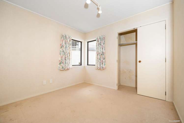 1/4 Basilton Close Bucklands Beach_5