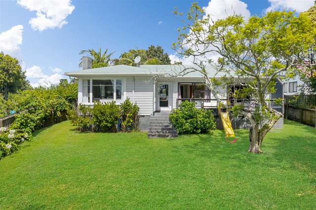 28 Queen Mary Avenue New Lynn_1