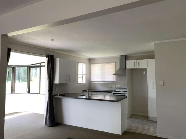 47 Fraser Drive Feilding_2