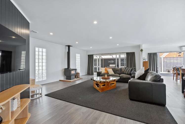 3 May Grove Lane Tamaterau_9