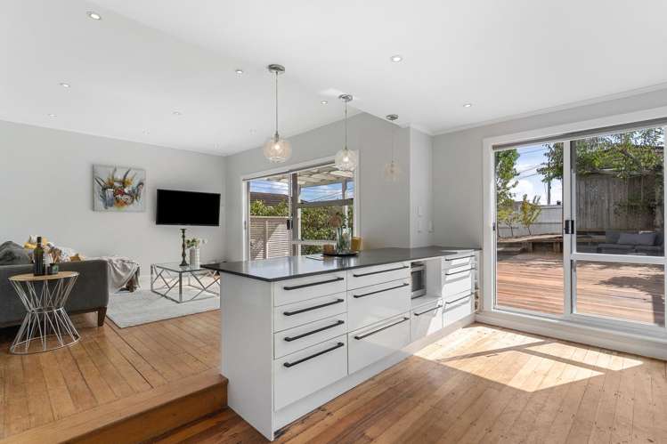 32 Fairlands Avenue Waterview_5