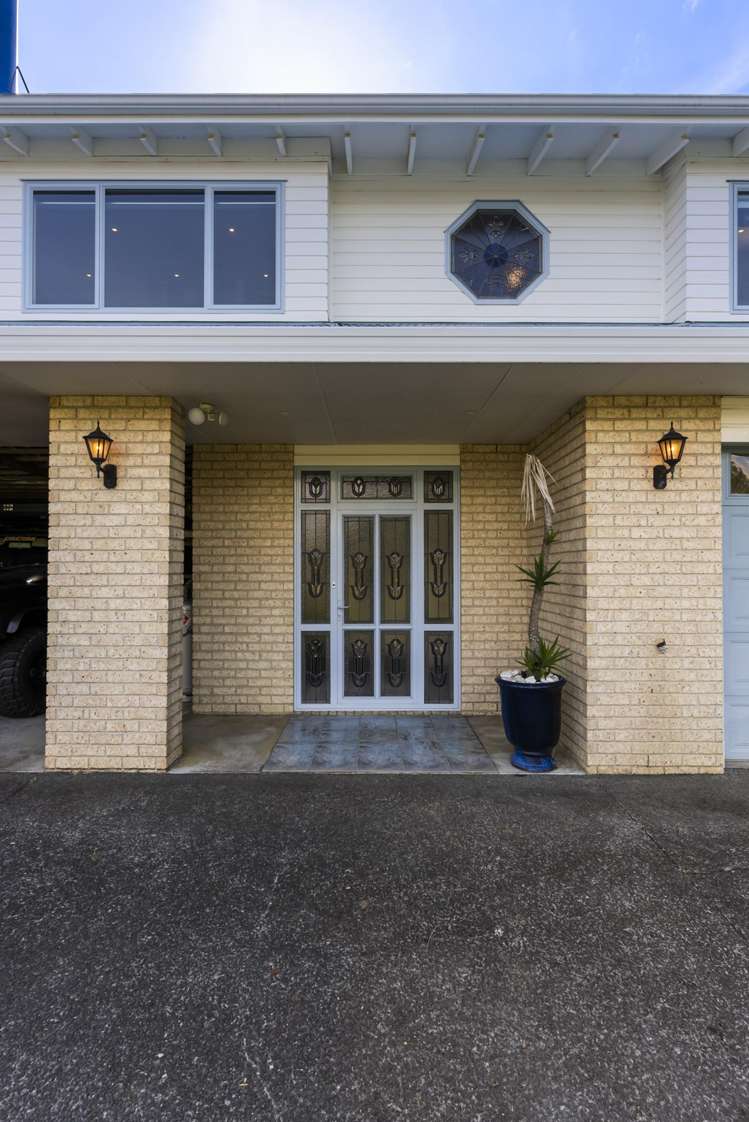 105 Waitakere Road Waitakere_33