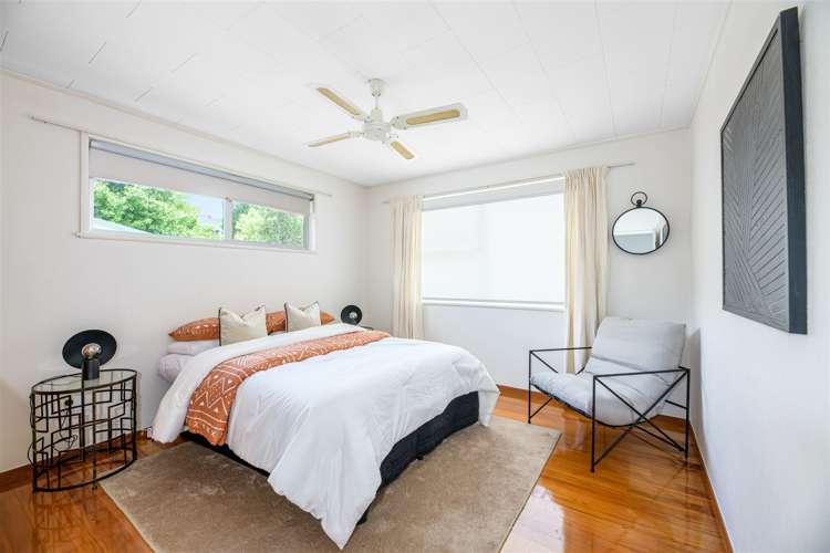 23 Finlow Drive Te Atatu South_8