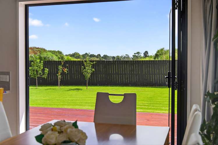 23 Raabia Close, Parakai Helensville_15