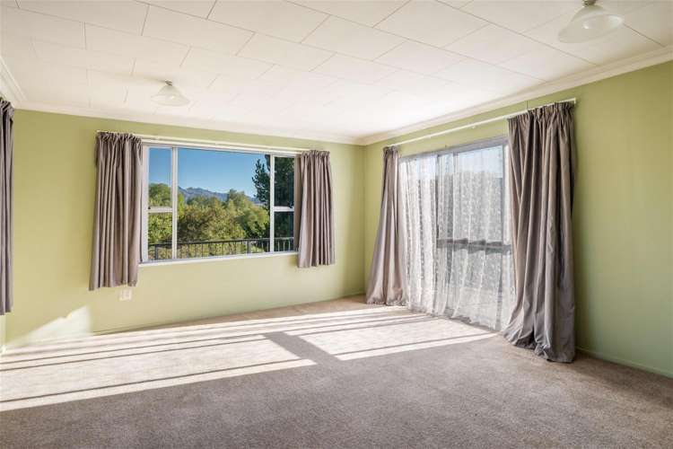 63 Kingston Street Albert Town_12