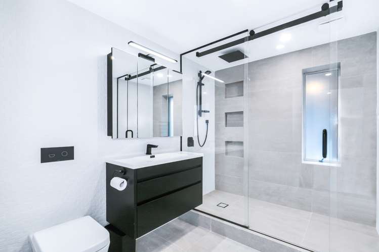 51 Saint Michaels Avenue Point Chevalier_10