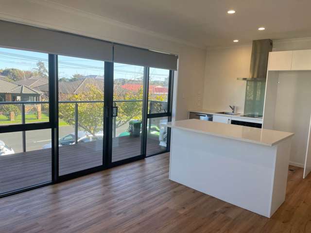 6/25 Centreway Road Orewa_3