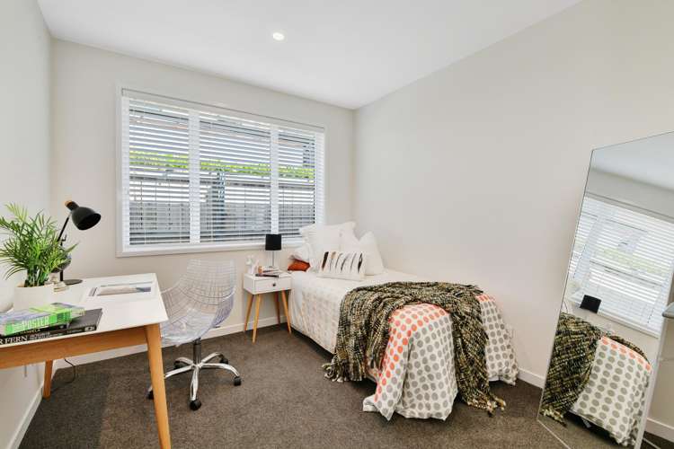 9 Couldrey Crescent Red Beach_12