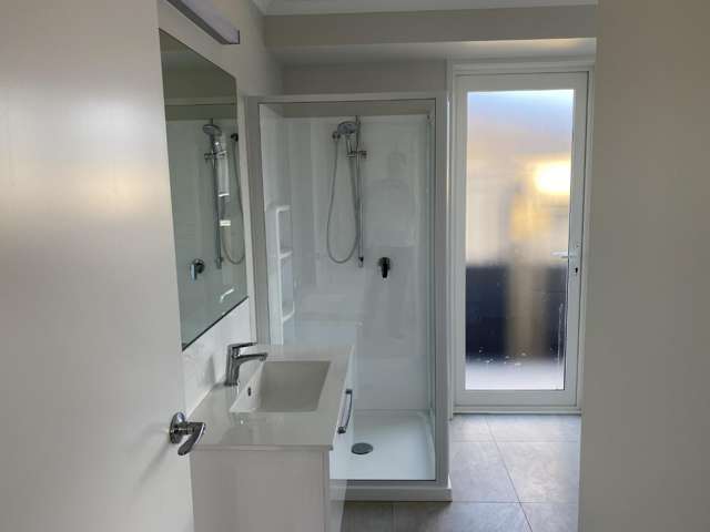 17a Pioneer Crescent 1119_4