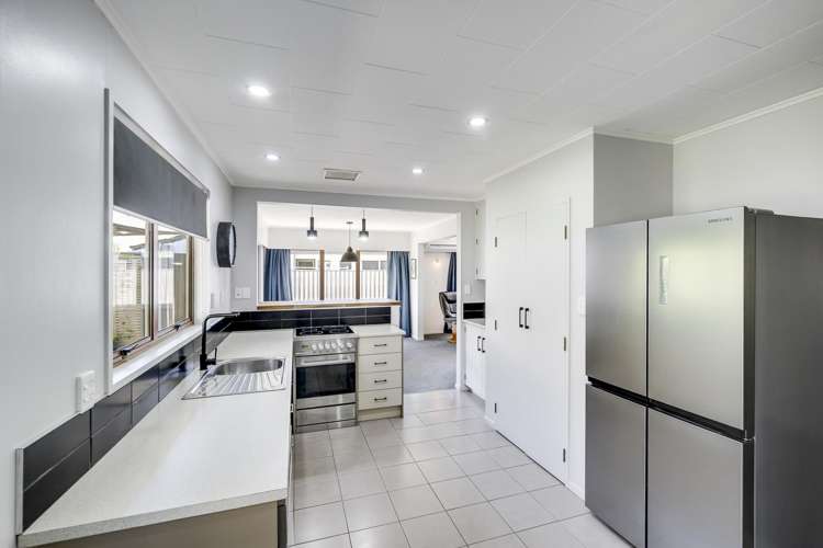 4 Laurent Place Greenmeadows_6