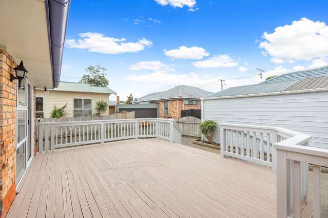 2/8 Plane Street Avondale_3