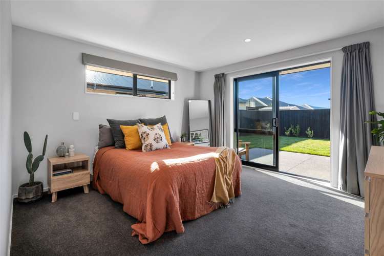 7 Halpin Drive Lincoln_11