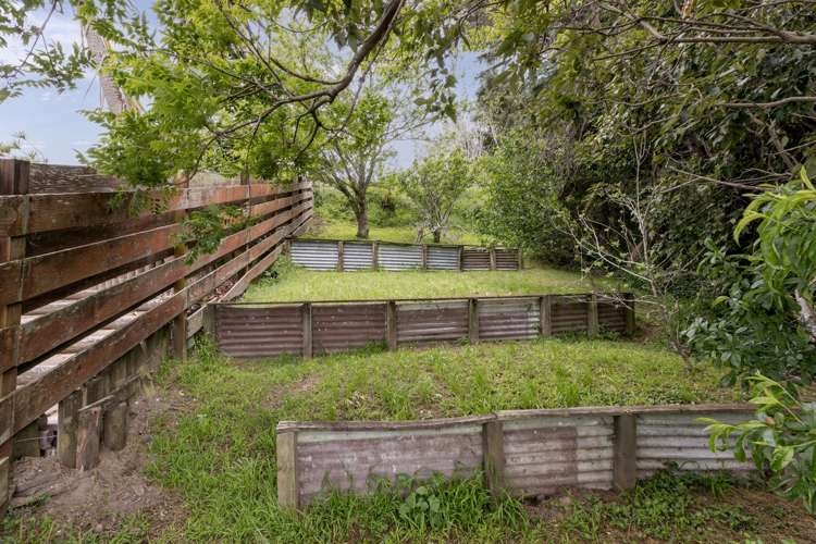 16 Langstone Street Welcome Bay_19